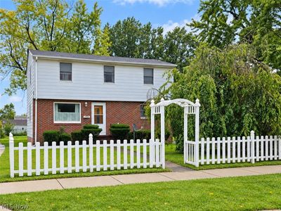 Property at 1760 Northfield Ave NW, Warren, OH