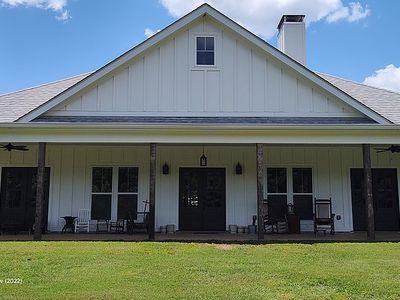 94 Race Track Rd