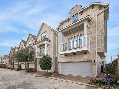 8417 Water Oak Pass Dr