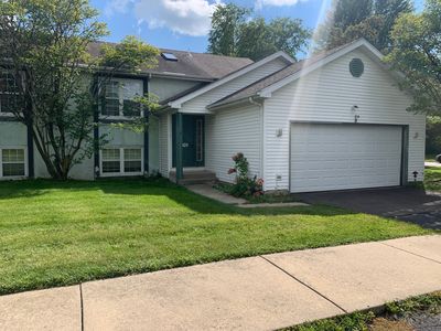 1301 Green Meadow Ln