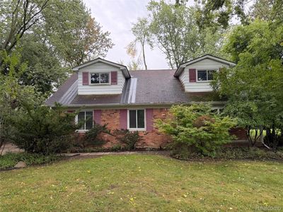 2109 Walton Blvd