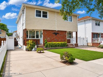 173 Benton Ave