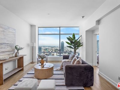 900 W Olympic Blvd Unit 37E
