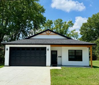 1108 Midway Ct