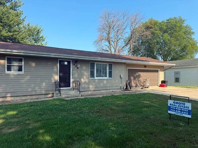 408 Pool Dr