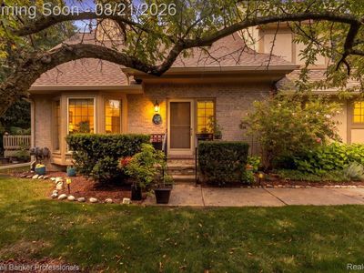 Property at 2736 Winter Garden Ct, Ann Arbor, MI