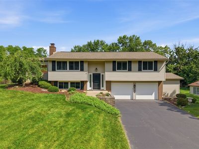 323 Alamo Dr