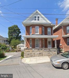 Property at 28 S Grant St, Waynesboro, PA