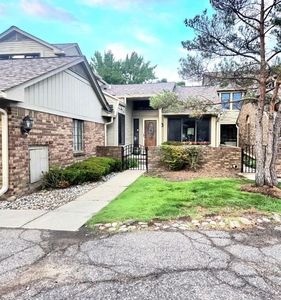 7229 Creeks Bend Dr