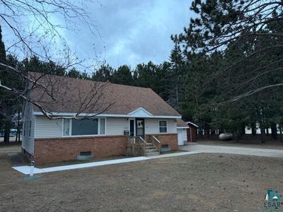 17 Ash Blvd