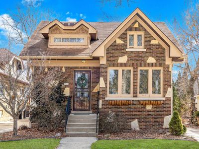 1920 North 86th STREET