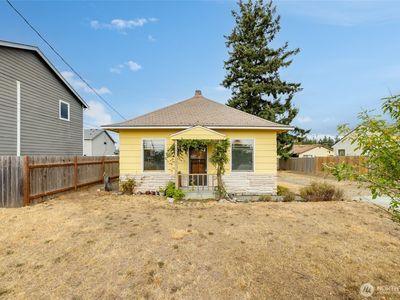 1442 E Whidbey Avenue