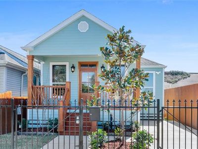 2523 General Ogden St