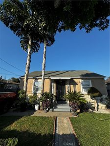 3215 Cedar Ave
