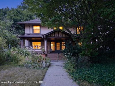1027 Seymour Ave
