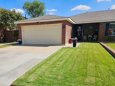 4046 New Orleans Dr