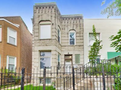 4312 W Adams St
