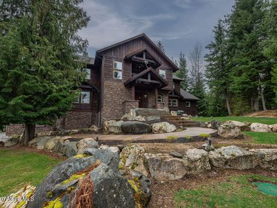 289 Fairway Dr