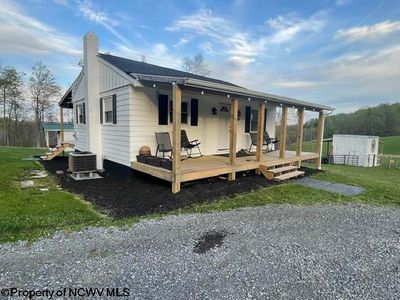 720 Fairview Rd