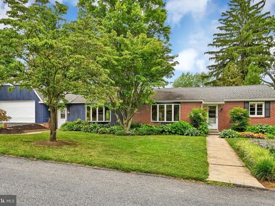 156 Conestoga Blvd