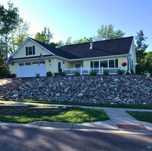 341 Coffee Creek Blvd