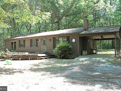 365 Hillcrest Rd