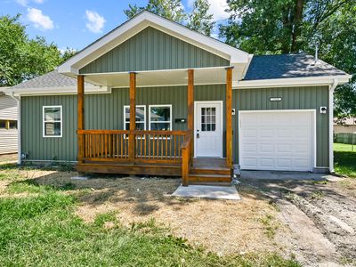 1910 W Thoman Street