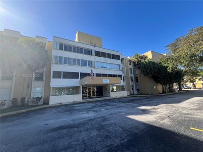6911 SW 147th Ave APT 1G