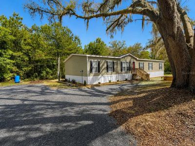 276 NW Battle Hill Ln