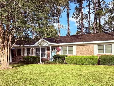 Property at 2106 Screven Ave, Waycross, GA