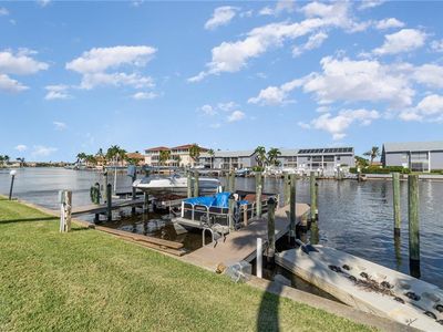 4613 SE 5th Ave APT 210