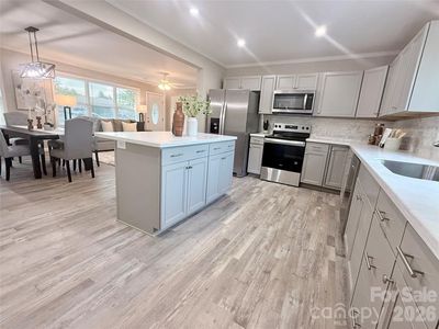 3388 Rhyne Forest Rd