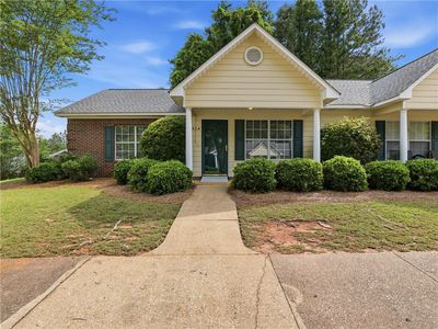 500 Waverly Pl APT 504