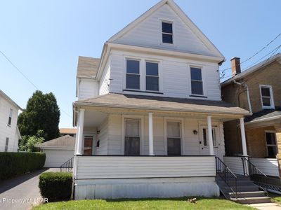 64 W Hollenback Ave