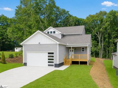 113 Hillcrest Cir