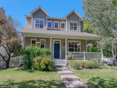 72 Longview Ave