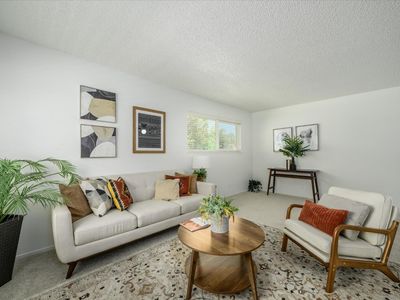 1902 El Paso Ave APT 4