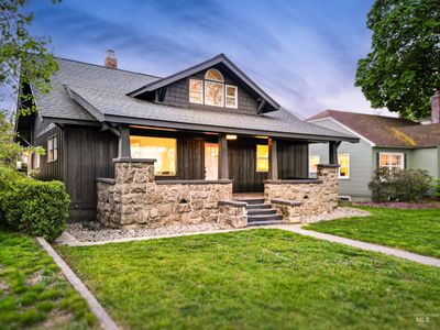 811 Prospect Ave