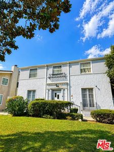849 3rd Ave