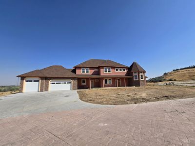 5686 & 5700 Finley Rd