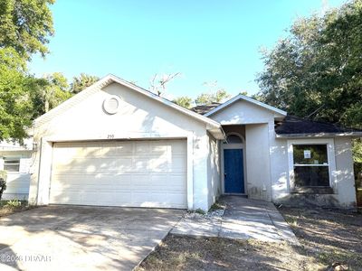 250 Willow Pl