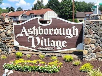 1807 Ashborough Cir SE APT B