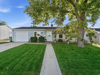 428 Kenyon Ave