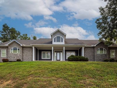 1 Pinewood Way