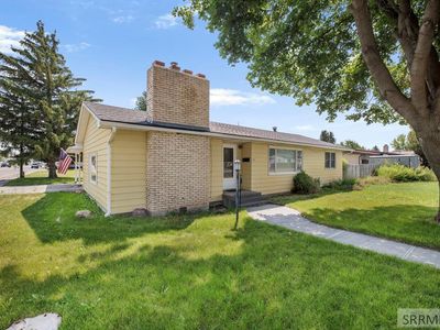425 Horrocks Dr