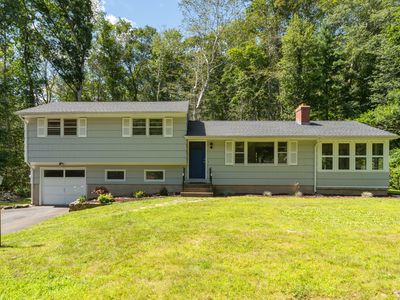 24 Deepwood Drive