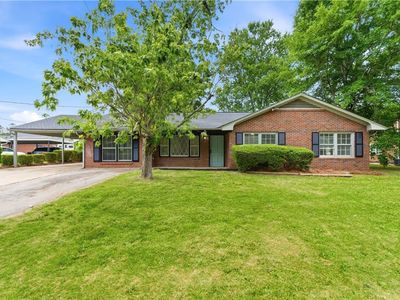 393 Old Acworth Rd
