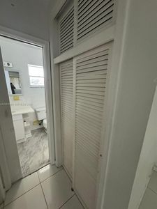 20201 NE 29th Ct APT D329