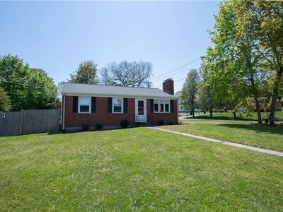 1 Knollwood Dr