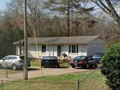Property at 5513 Dallas High Shoals Hwy, Dallas, NC